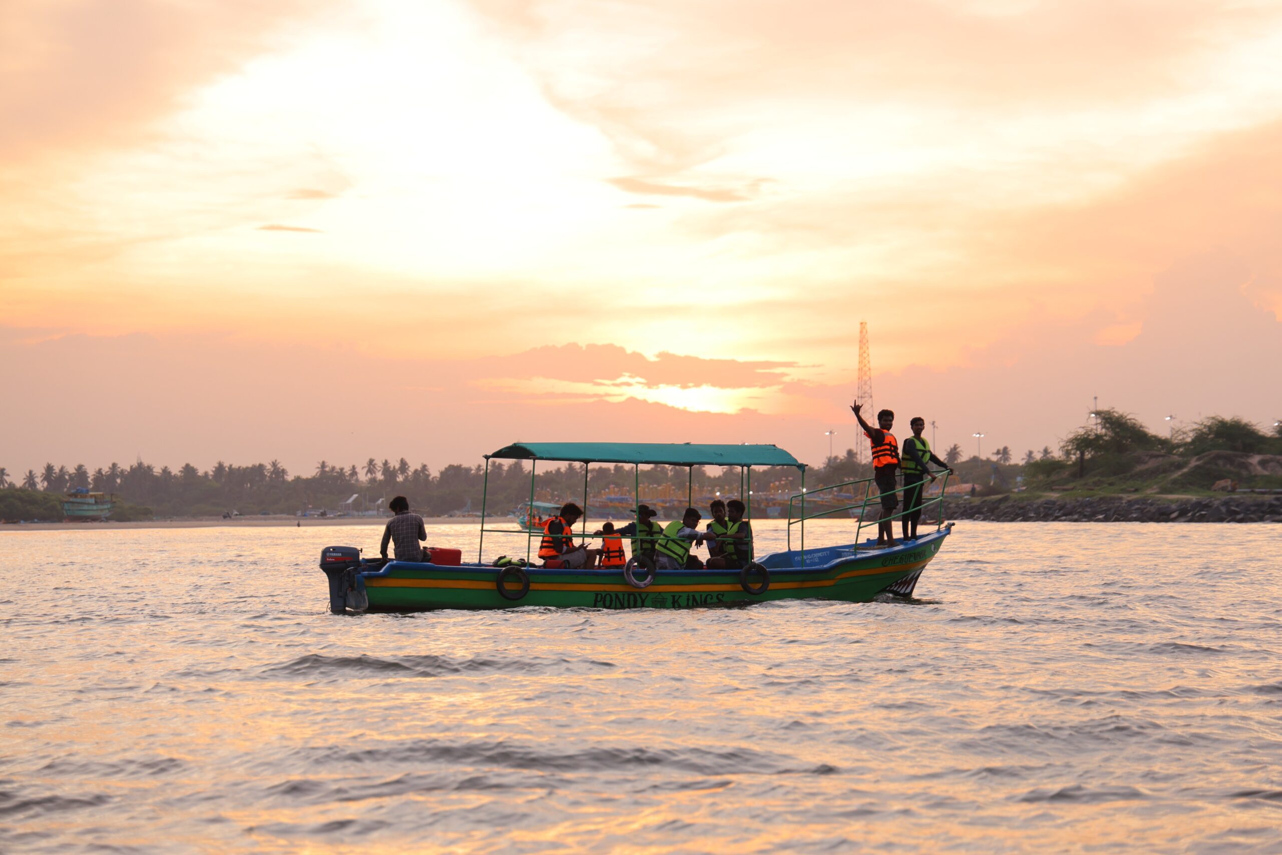 Pondy boating