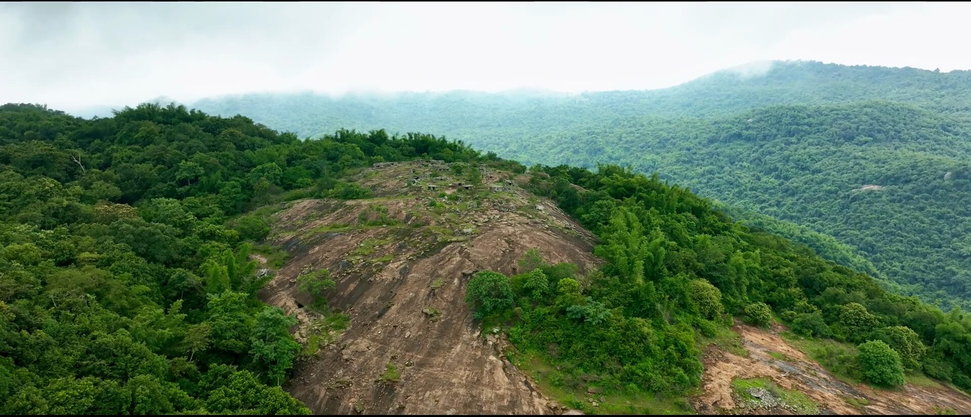 renugambal-kovil-kullar-caves13