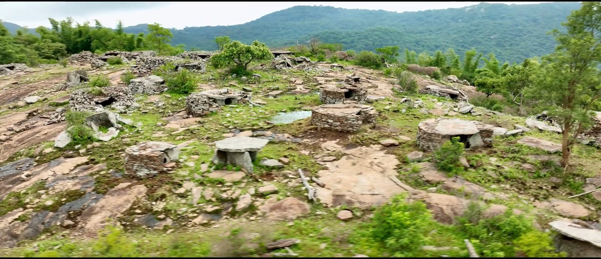 renugambal-kovil-kullar-caves14